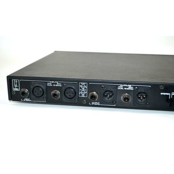 DBX 1531x Stereo / Mono Graphic Equalizer EUC Tested - Working - Picture 6 of 7